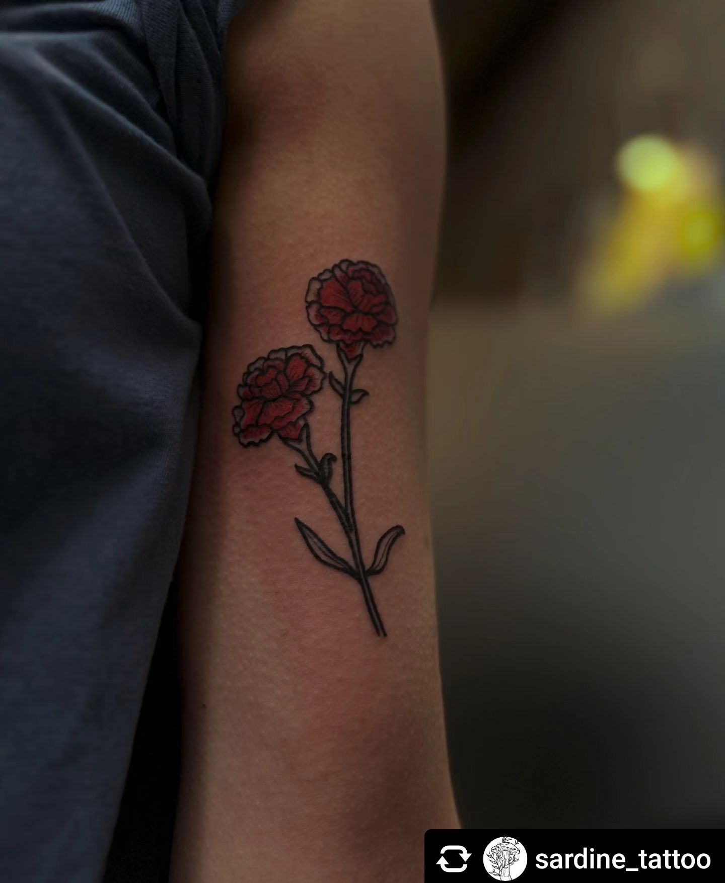 Blumen von @sardine_tattoo __
Thank you so much @soro_fotografie 

 #tattoo #tat