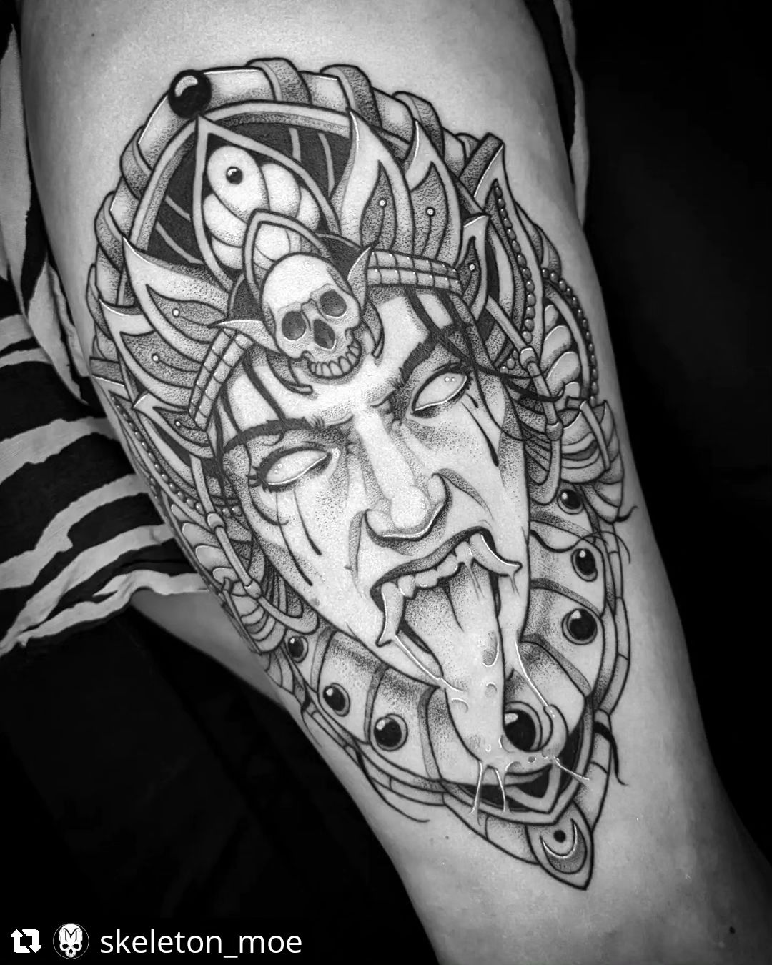 Kali von @skeleton_moe
• • • • • •
#tattoo #kali #blackwork #tattooartist #inked