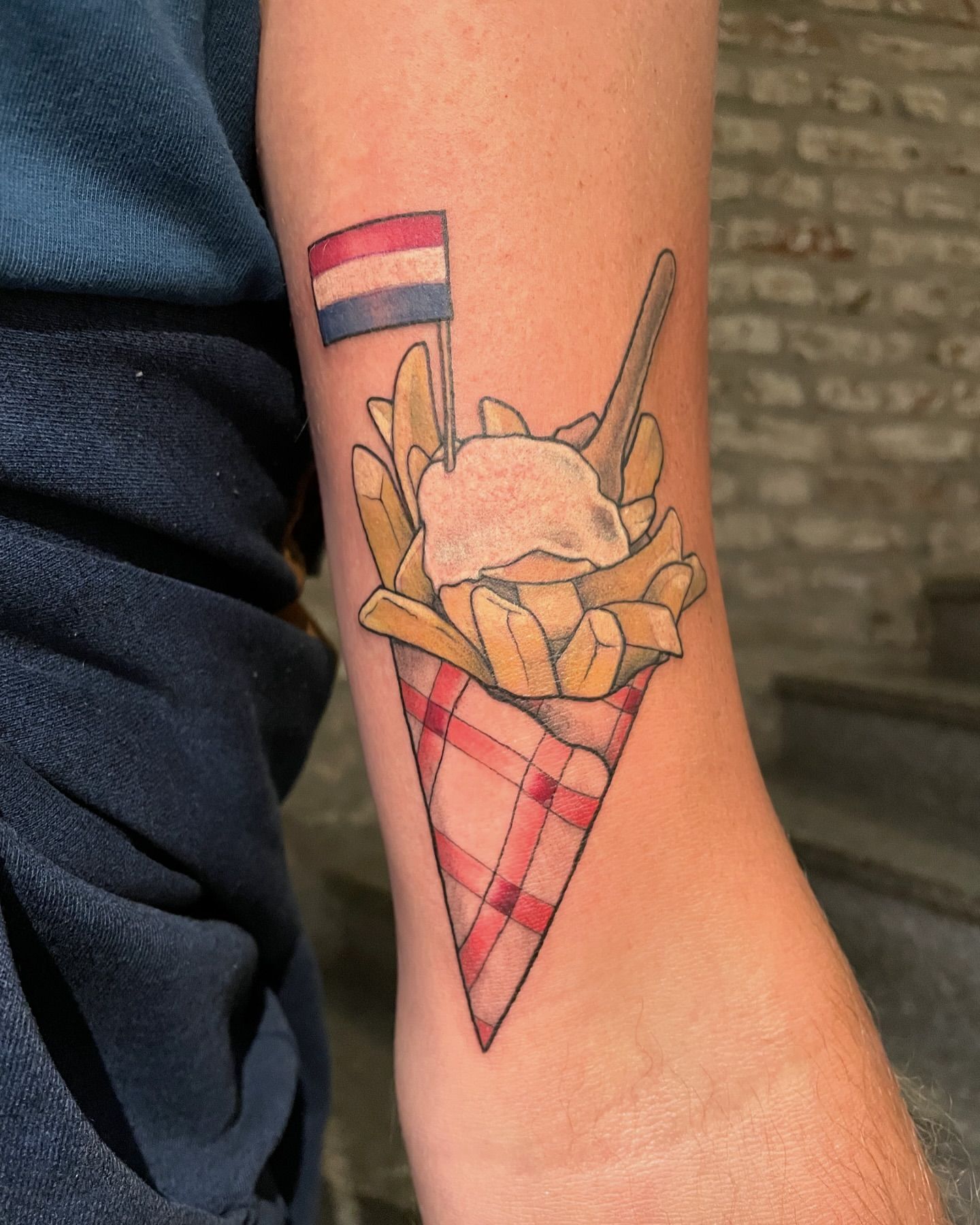 Pommes 
•
•
•
•
#inked #inkedgirls #ink #tattoos #tattoo #tattooing #tattoed #la